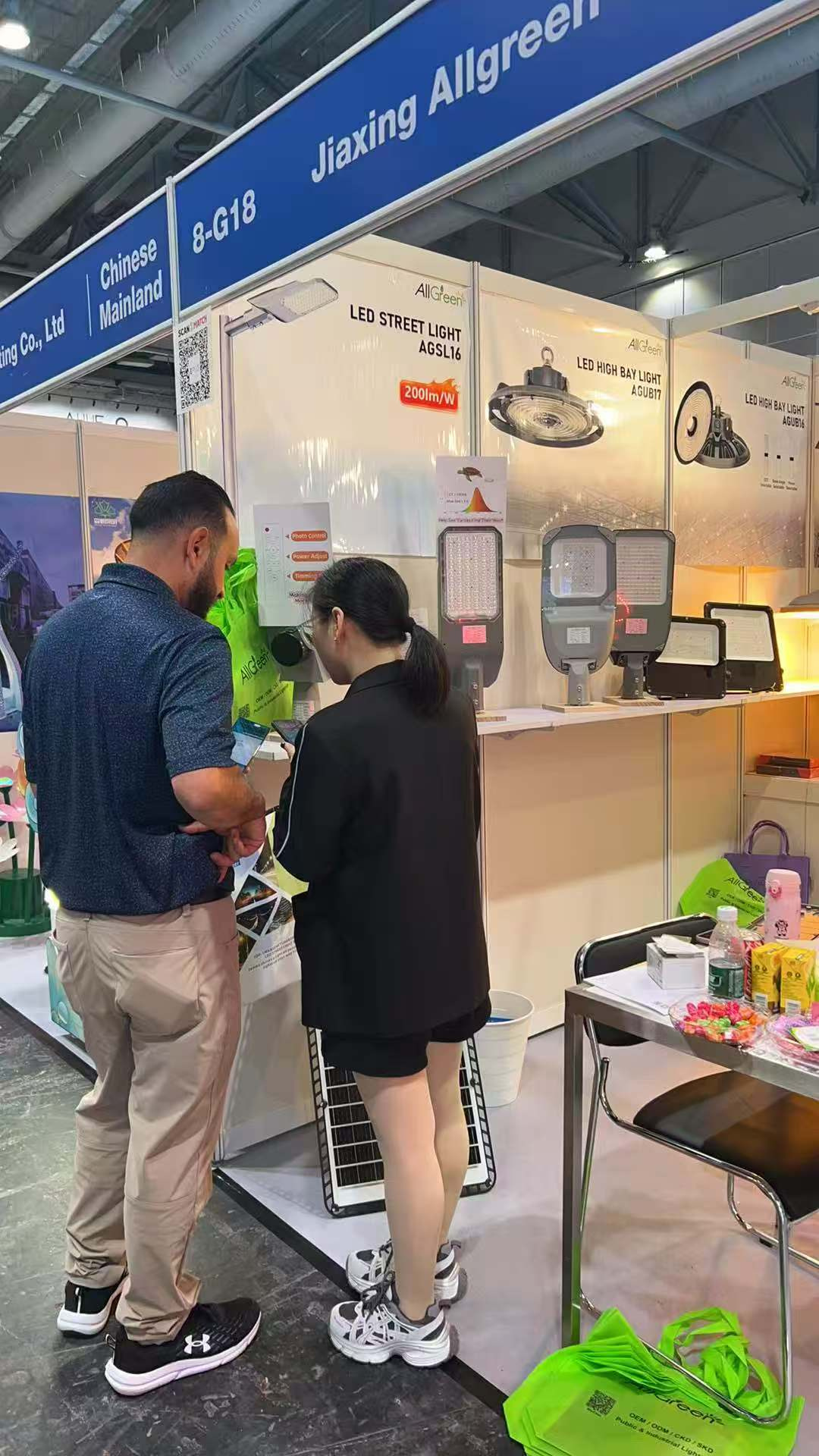 Lighting Up a Safe & Cozy Halloween (6)